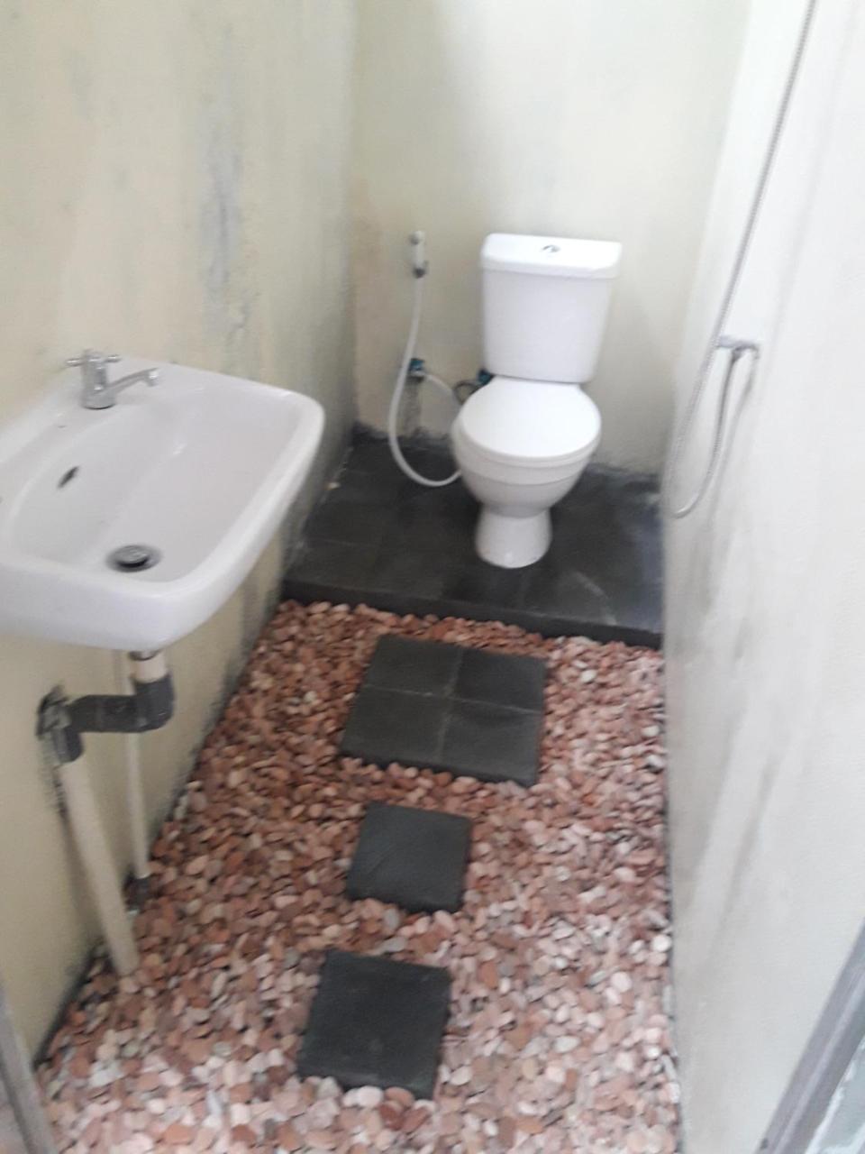 Rumah Singgah Манадо Экстерьер фото